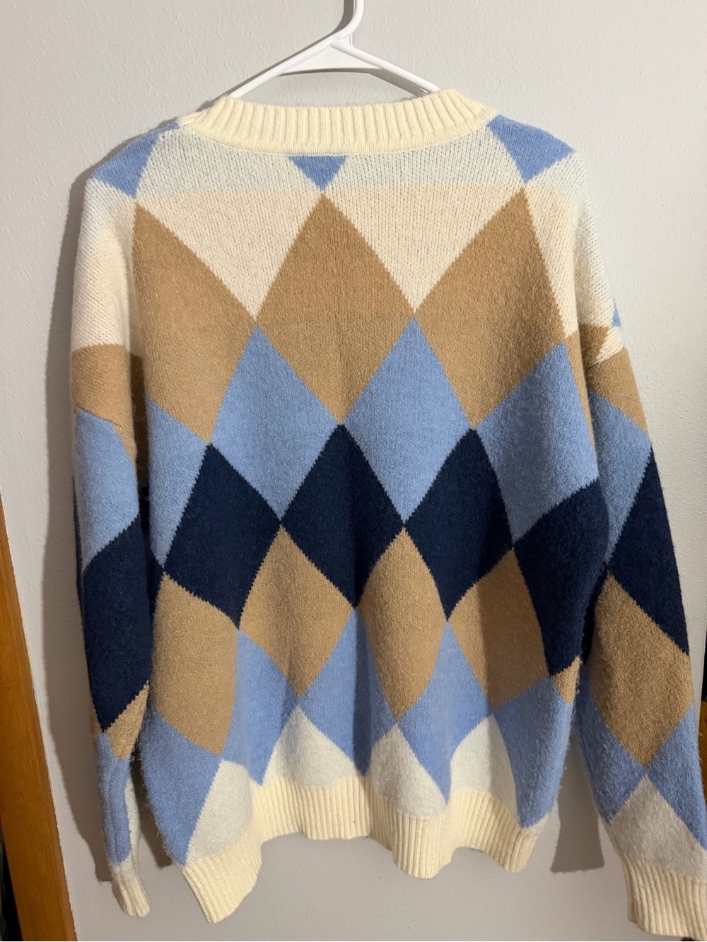 Men's Argyle Crewneck Sweater in Cream, Light Blue & Navy - Picture 6 of 9